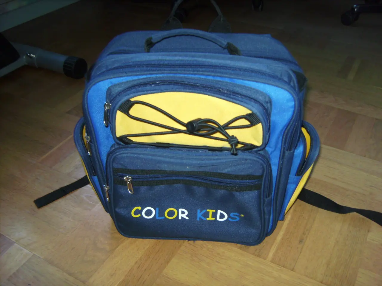 Billede 1 - skoletaske eller rygsæk, Color Kids