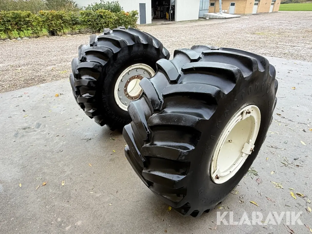 Billede 1 - Traktordæk Firestone 2 styk