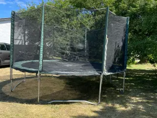 Trampolin stor rund med netside og stige