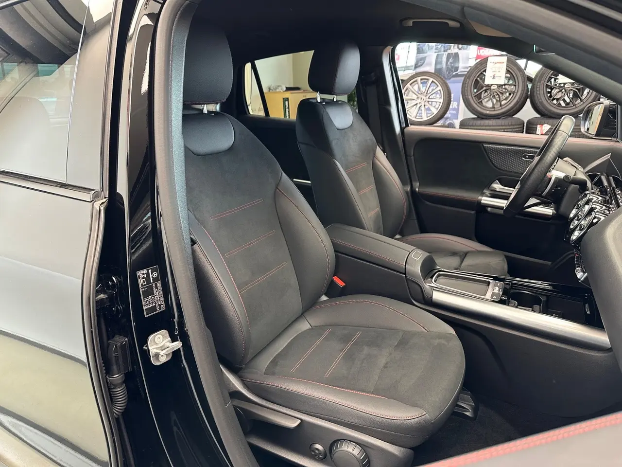 Billede 11 - Mercedes EQA250+  AMG Line