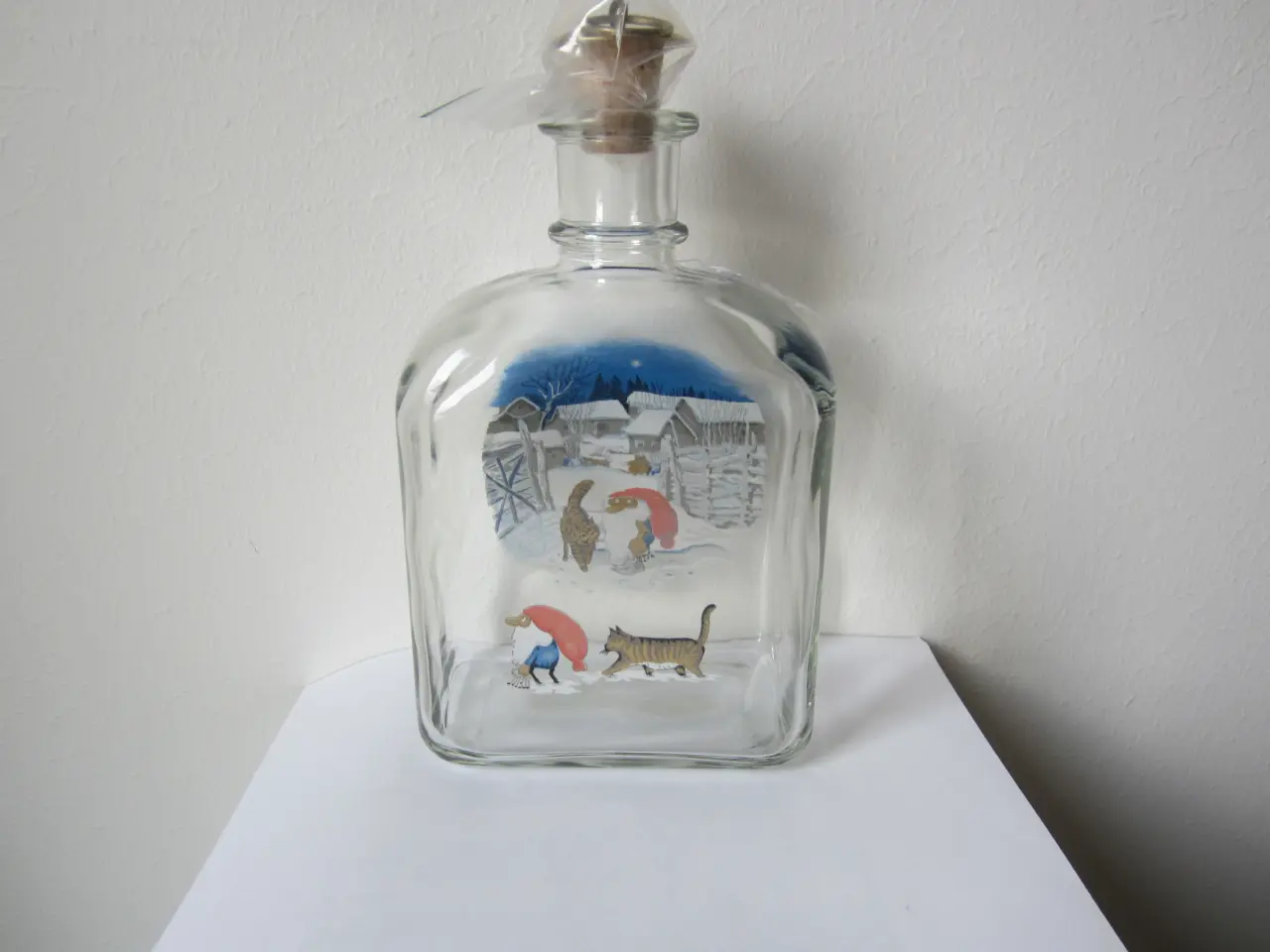 Billede 2 - Holmegaard karaffel Nisse med kat + 2 glas