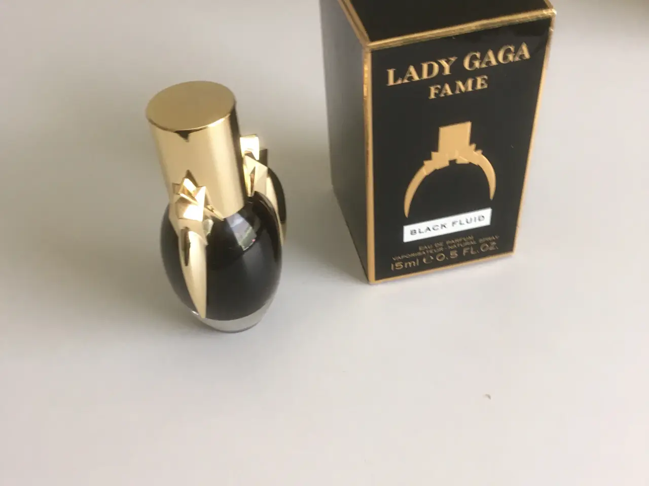 Billede 1 - lady gaga fame 15 ml parfume black fluid