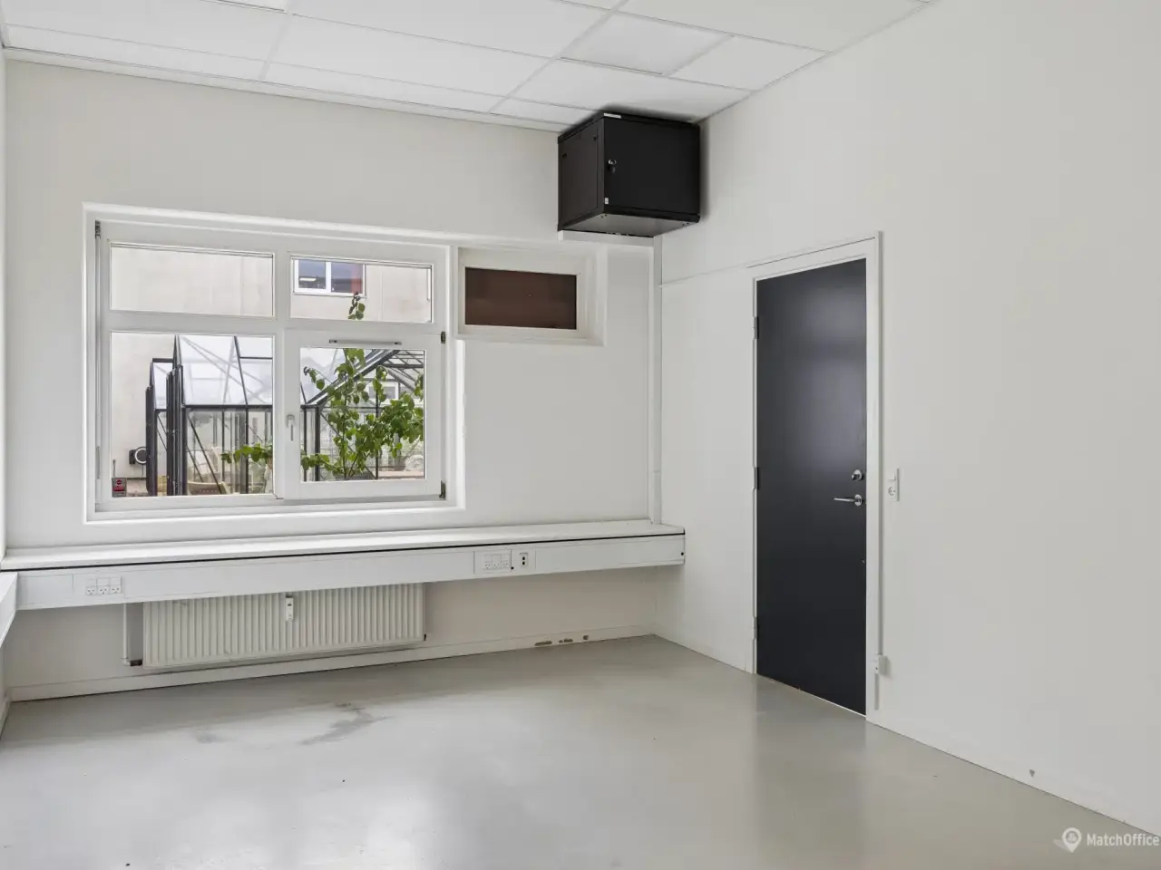 Billede 12 - Plads til det hele i en præsentabel flerbrugerejendom