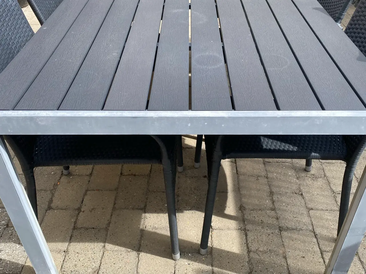 Billede 2 - Fint sæt - havebord med 6 stole
