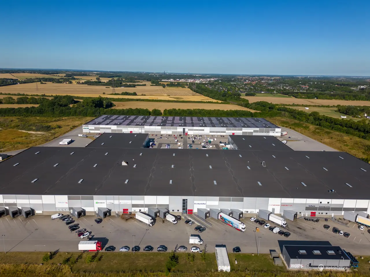 Billede 21 - Logistiklejemål med porte og ramper og en loftshøjde op til 10 meter
