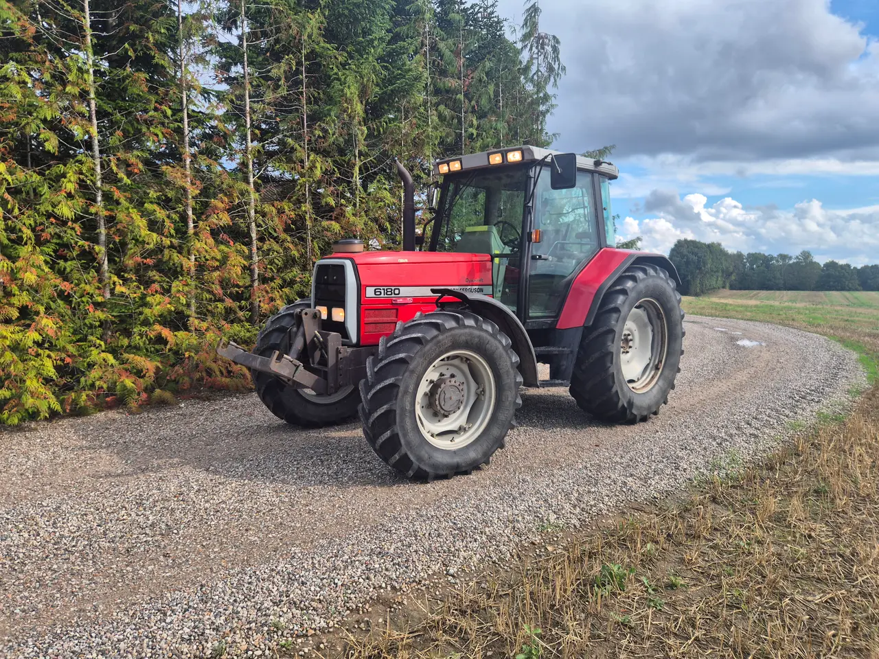 Billede 1 - Massey Ferguson 6180 - KUN 3500Timer