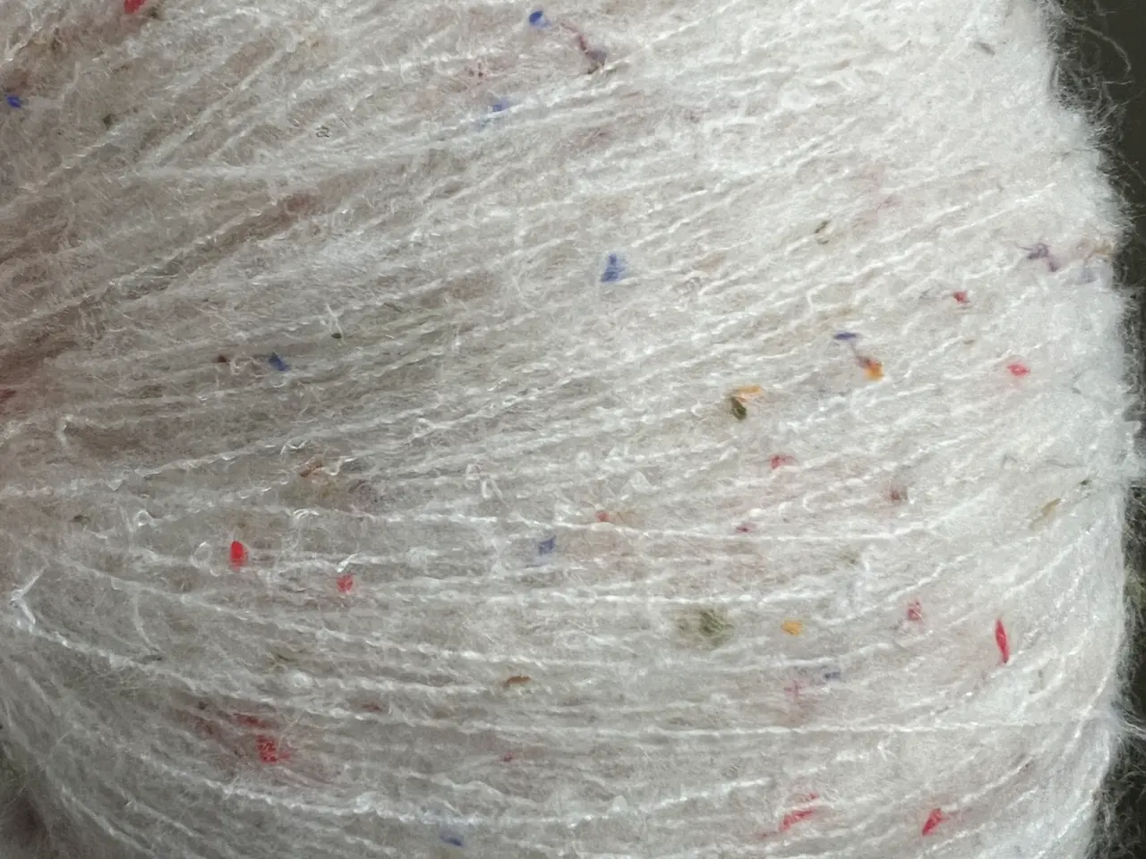 Billede 2 - Italiensk garn - Mohair - Hvid - 300 gram