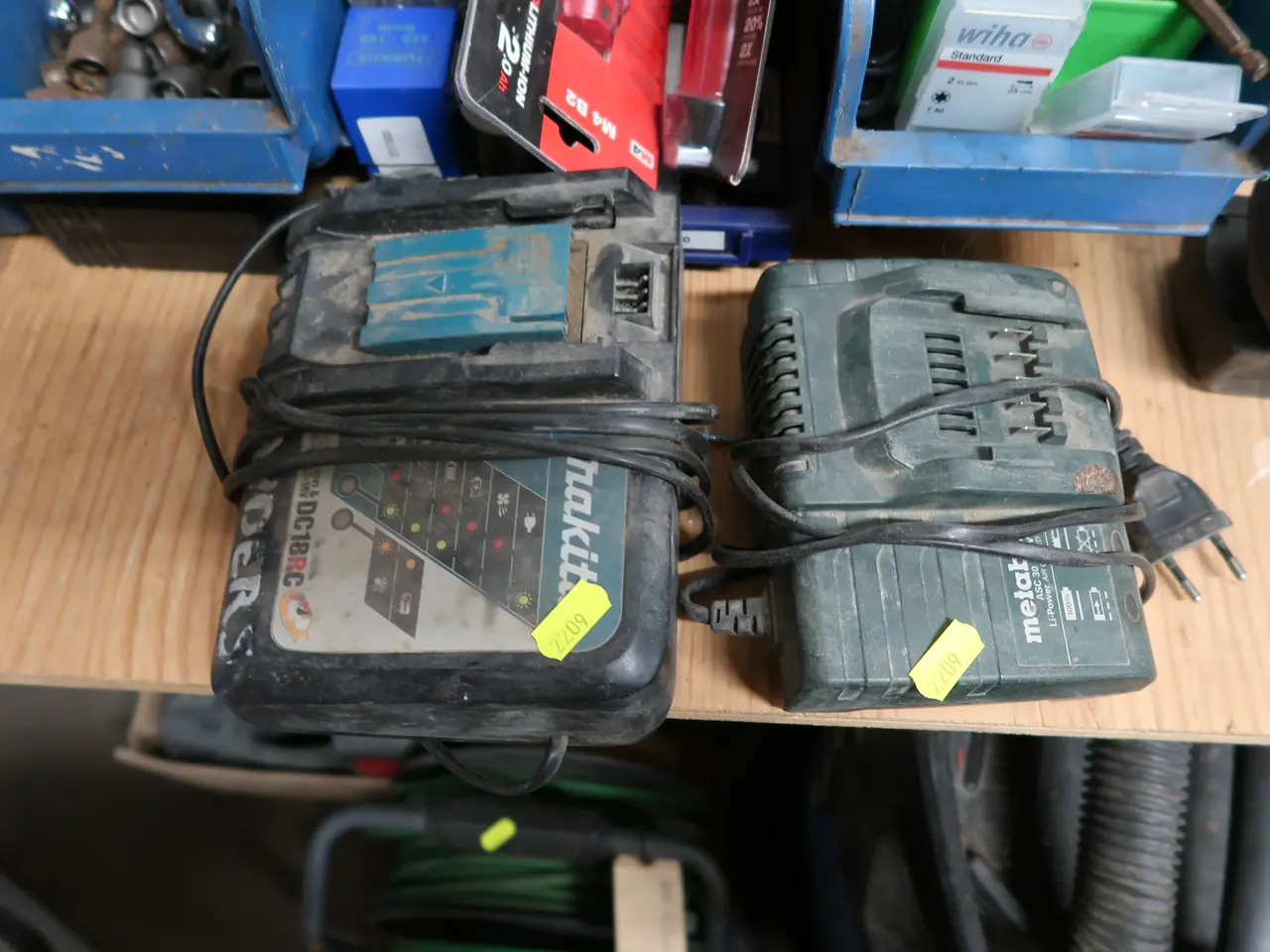Billede 1 - 2 stk. Ladere MAKITA, METABO