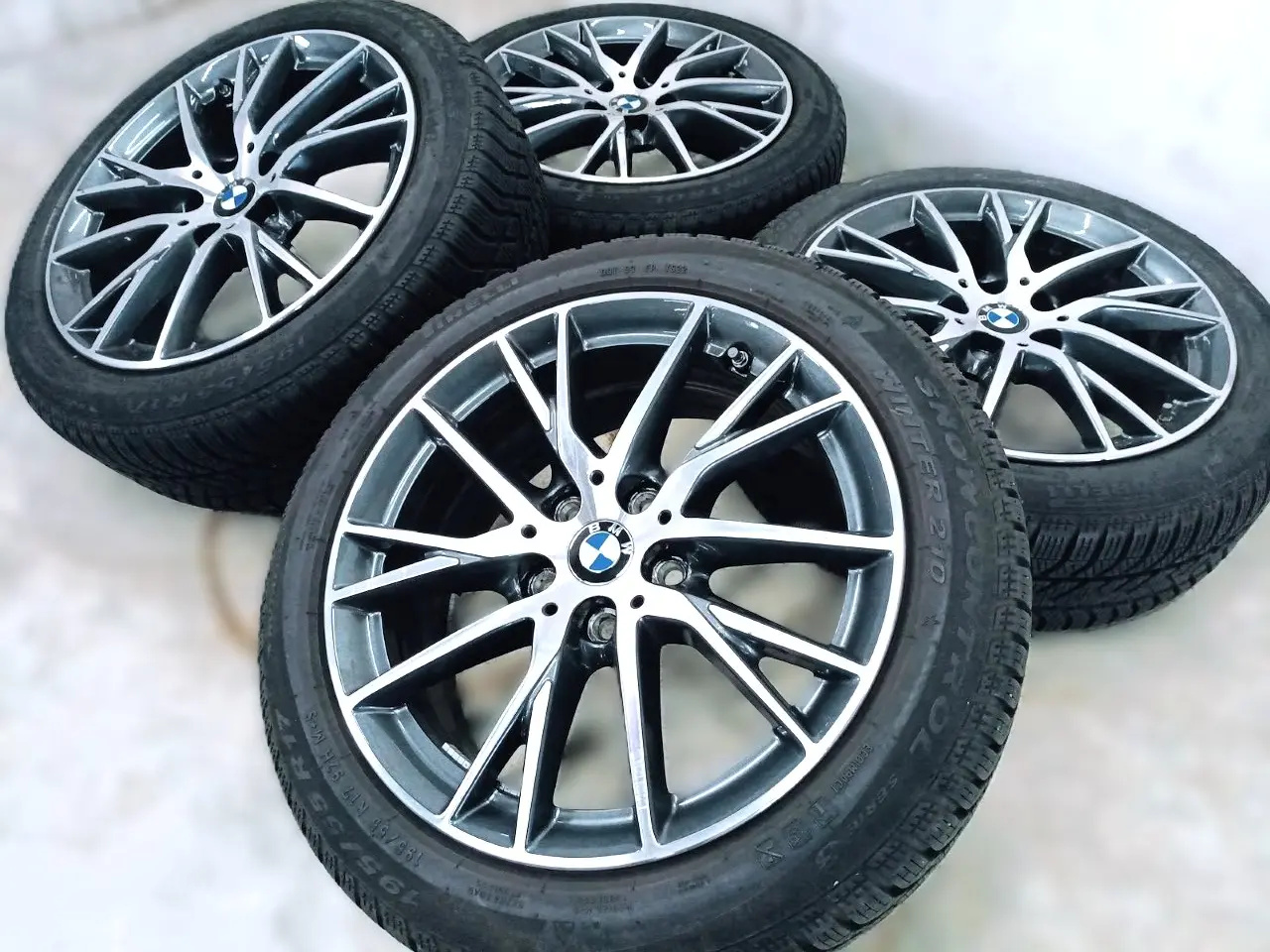 Billede 2 - 5x112 17" ET47 nav 66,6ø BMW vintersæt inkl. TPMS