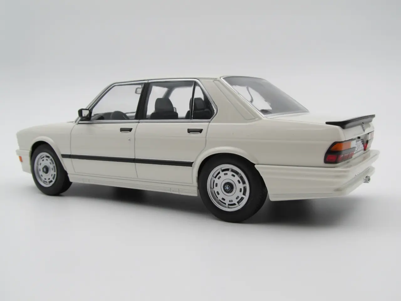Billede 6 - 1986 BMW M535i E28 Shadow Line 1:18 