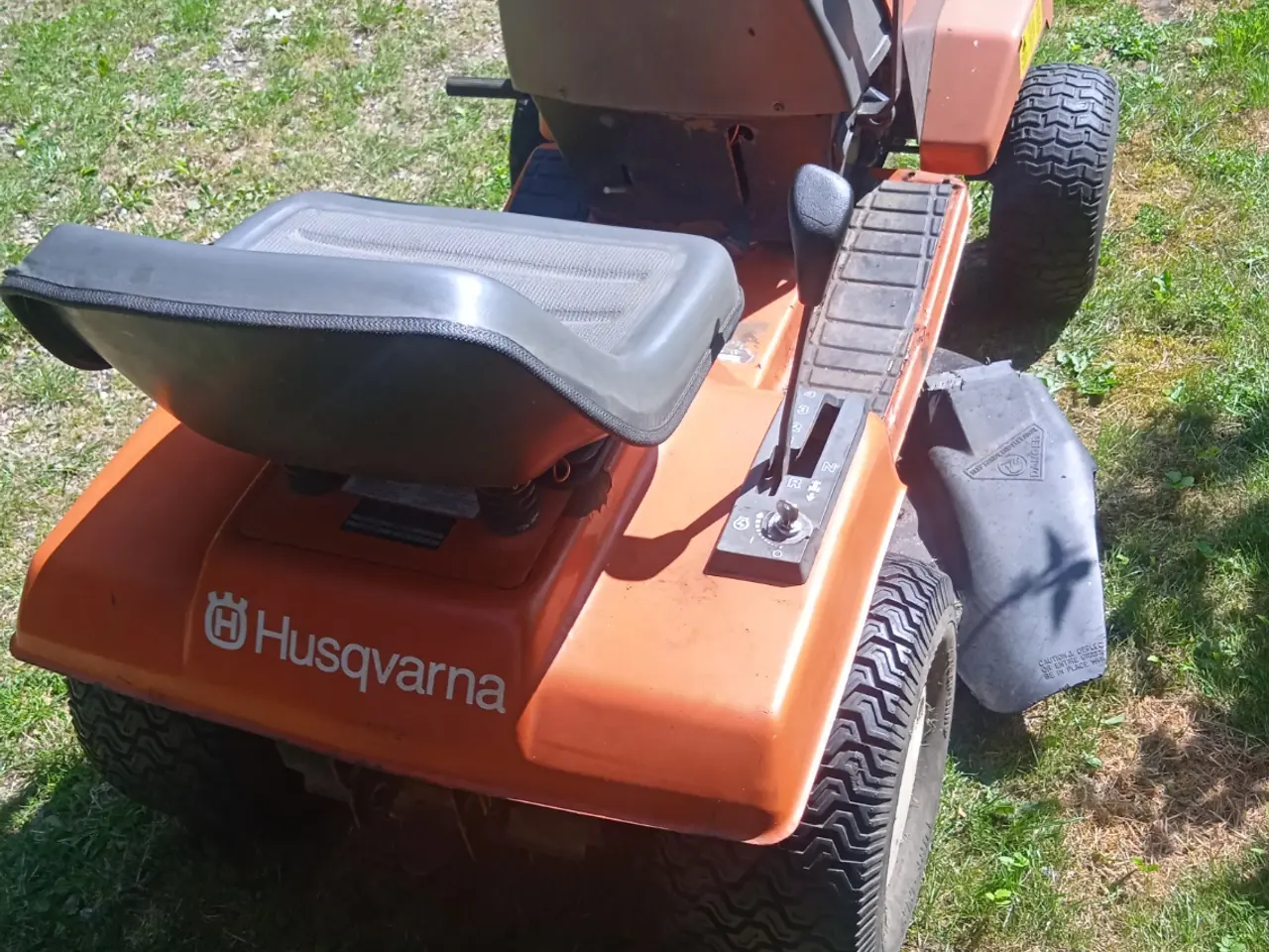 Billede 4 - 12,5 HK Husqvarna Havetraktor