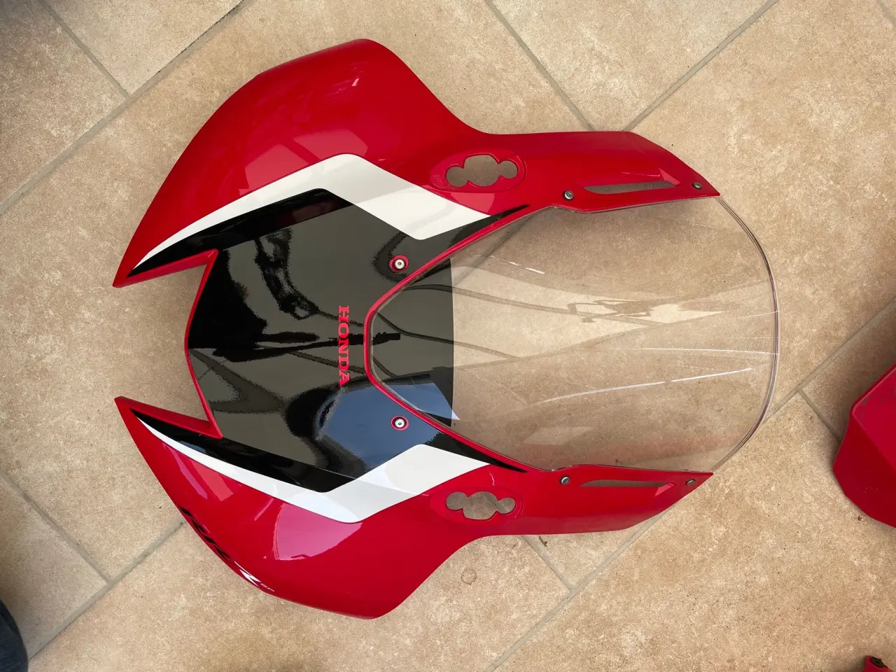 Billede 19 - Honda CBR1000RR-R SP dele