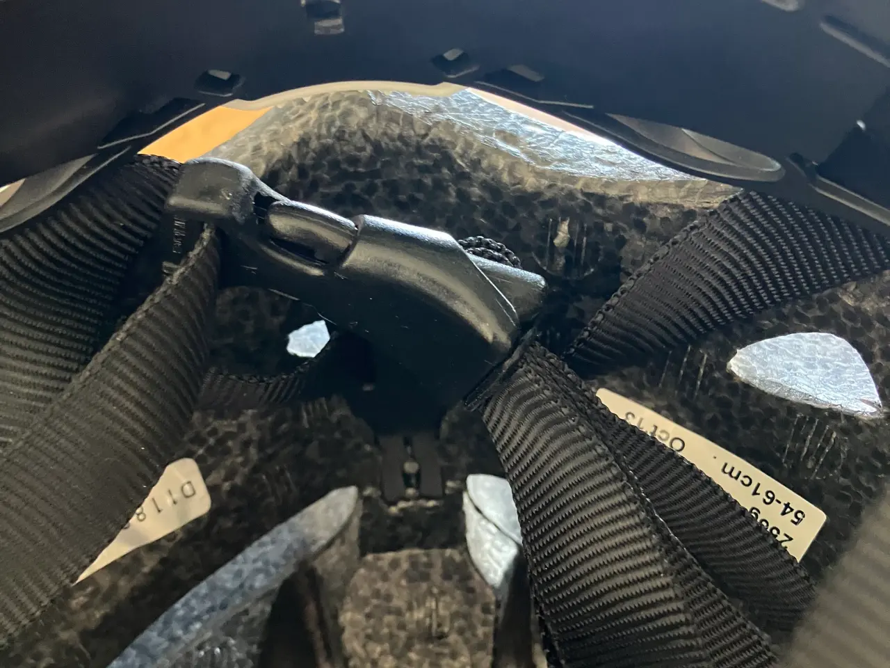 Billede 4 - Bell solar cykelhjelm str 54-61 cm sælges