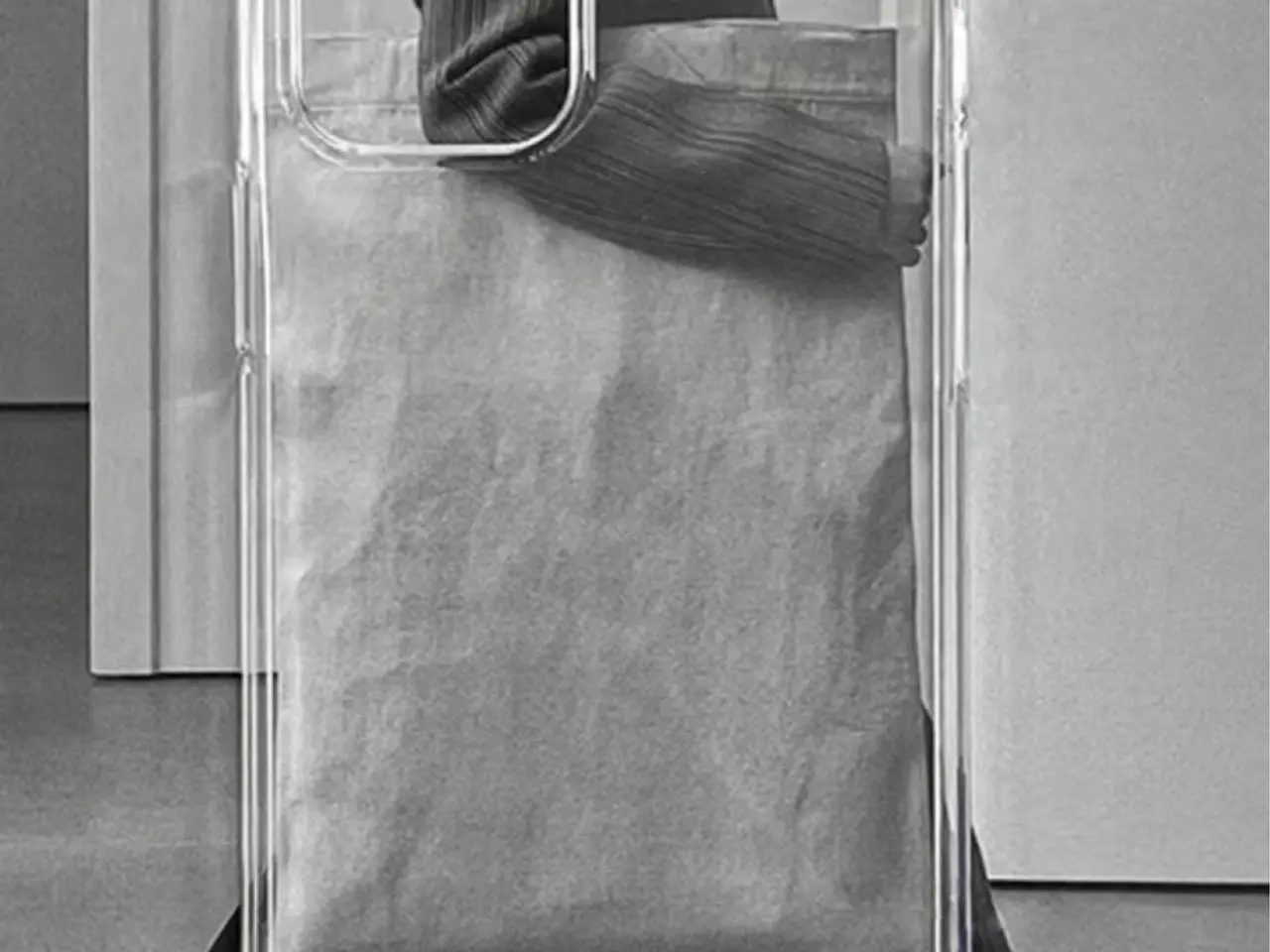 Billede 2 - Cover til iPhone 15, gennemsigtigt