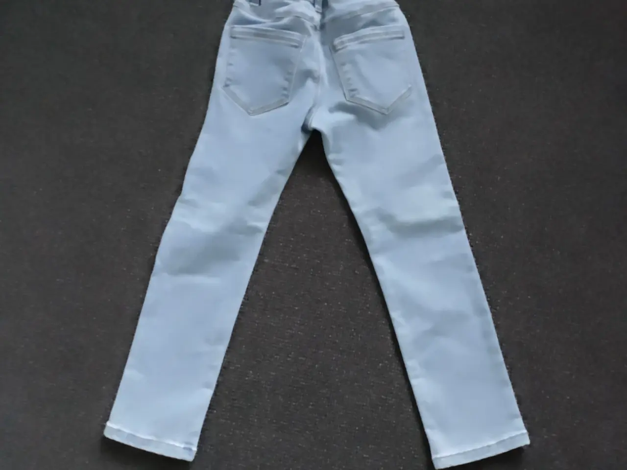 Billede 2 - Cowboybukser str 116cm