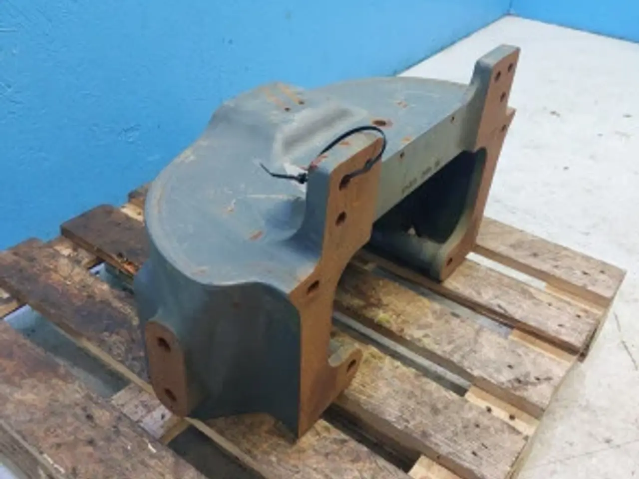 Billede 3 - Massey Ferguson 6480 Front Klods 4279804M4
