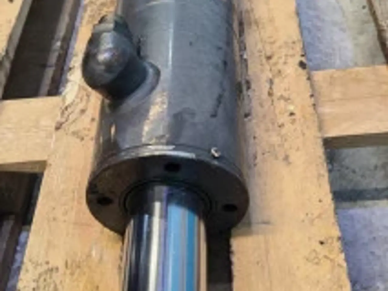 Billede 15 - New Holland LB115B Cylinder 87315531