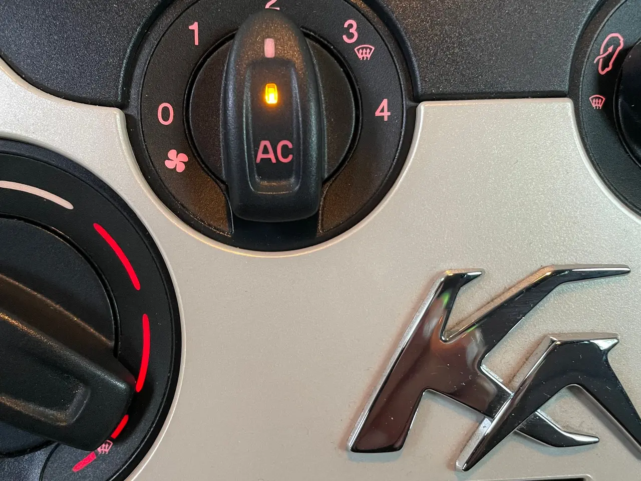 Billede 6 - Ford KA Titanium nysynet u. anmærkninger 