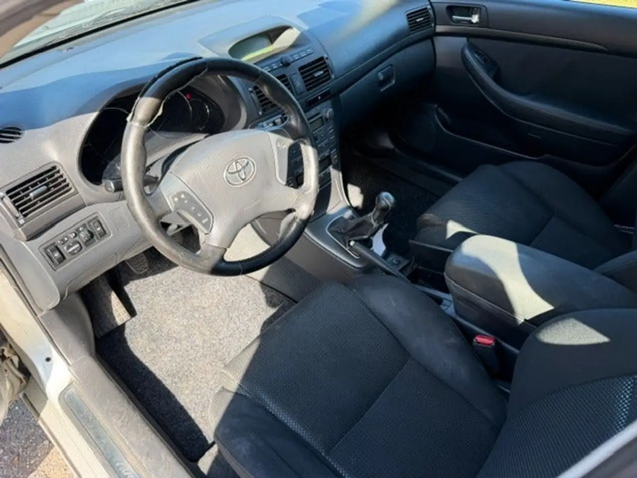 Billede 7 - Toyota Avensis 1,8 VVT-i Sol stc.