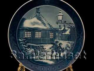 Kongelig juleplatte, 2005 - Nye Platter i originale Æsker