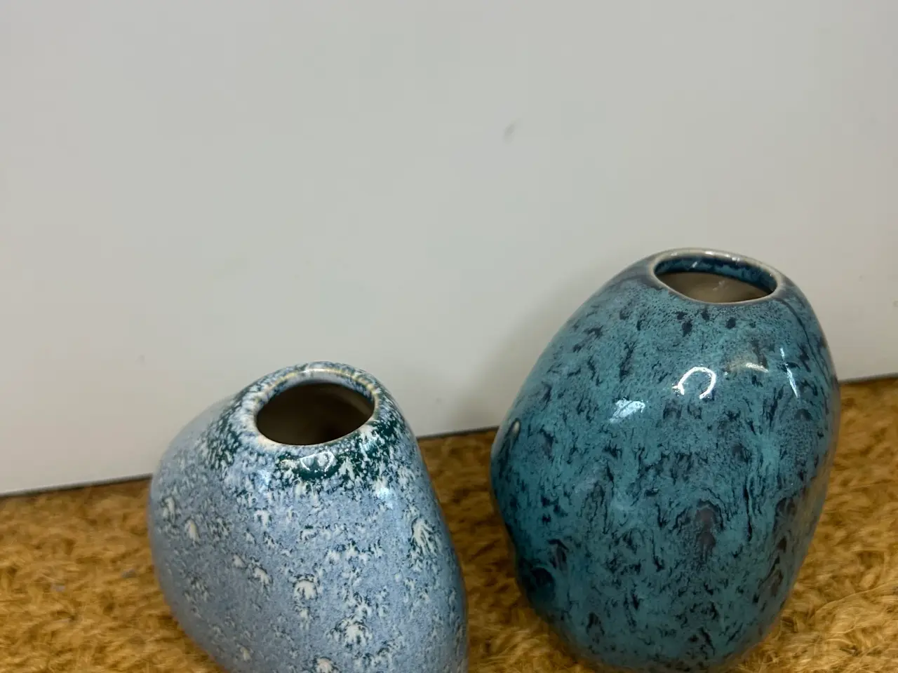 Billede 1 - 2 moonstone earthenware vaser