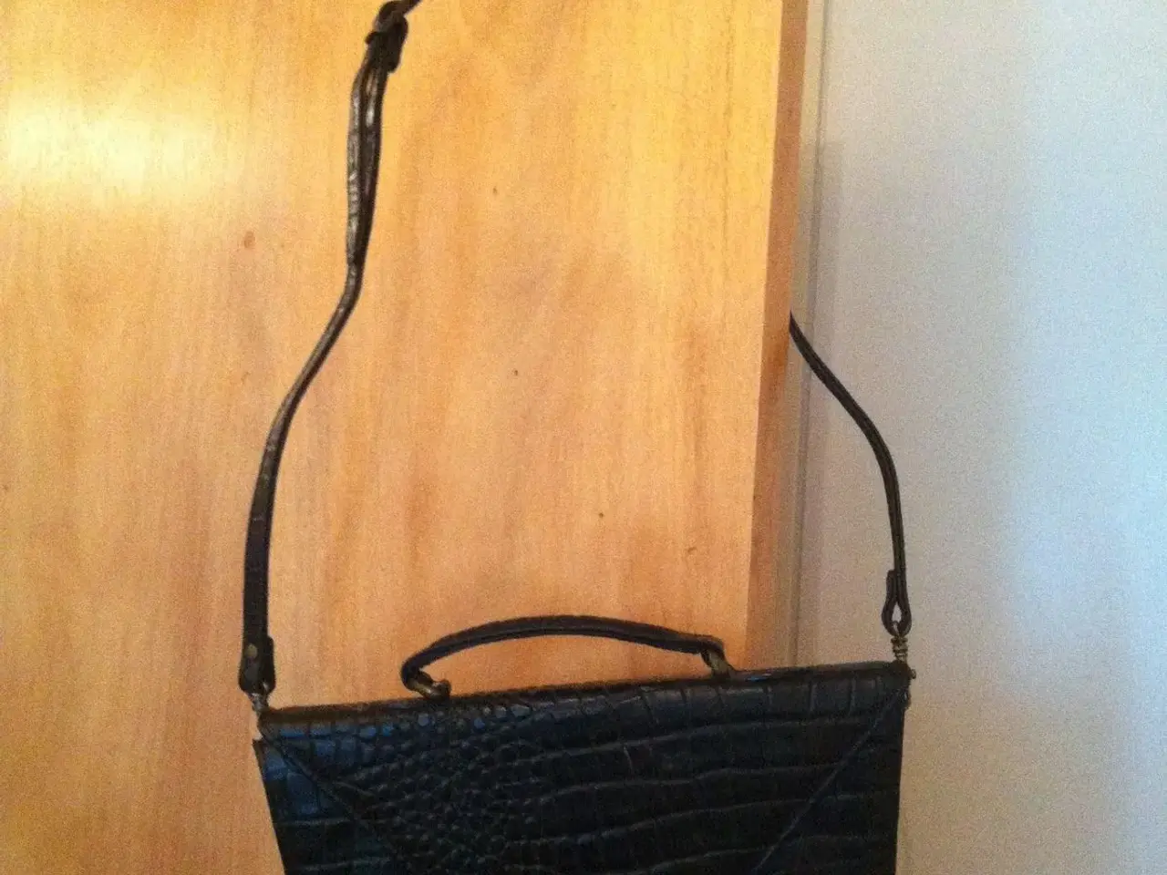 Billede 2 - Elegant taske i krokodilleskind