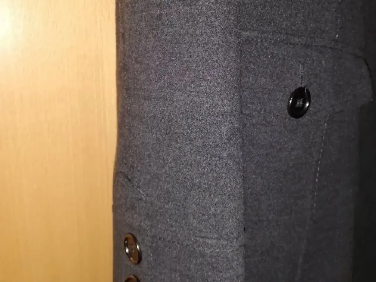 Billede 4 - Lækker jakke fra H&M