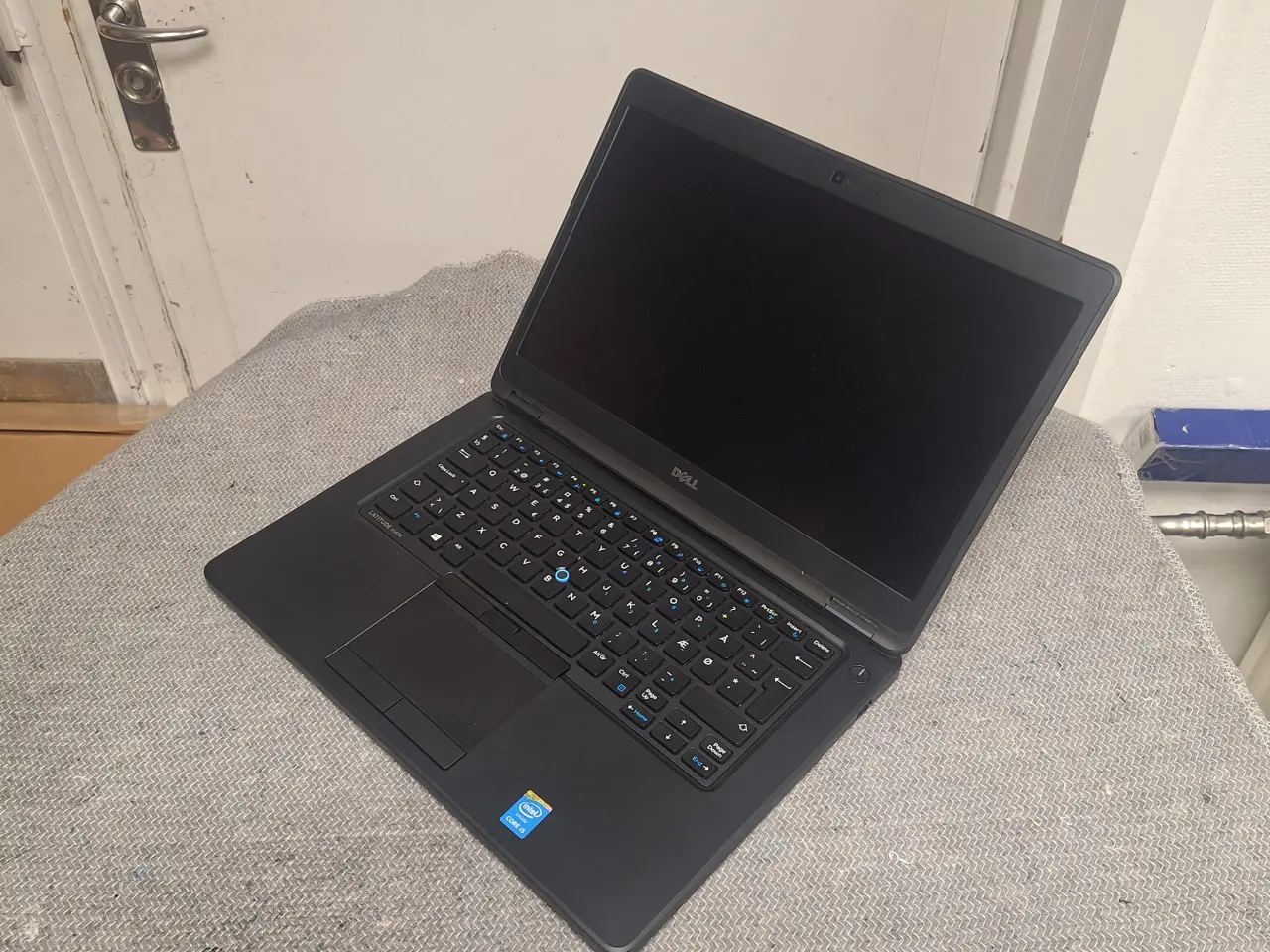 Billede 1 - Dell Latitude 5450 – solid laptop til arbejde