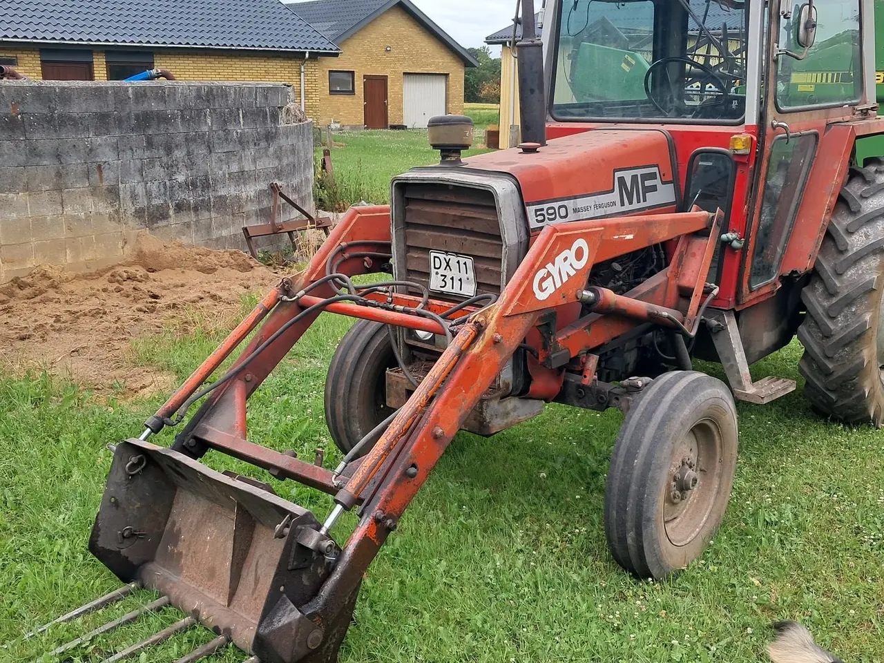 Billede 1 - Massey Ferguson 590 m. Gyro frontlæsser