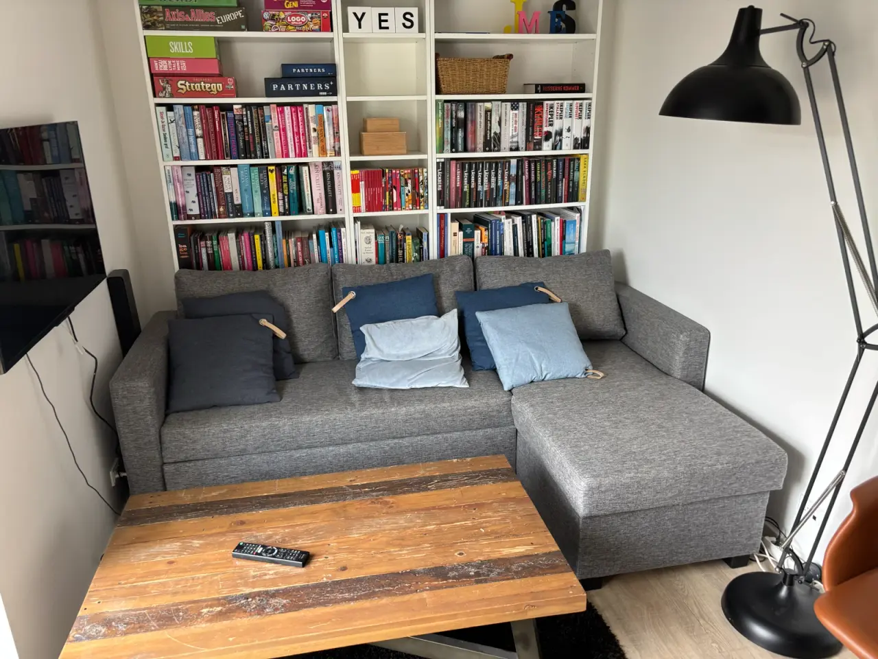 Billede 1 - Sovesofa næsten ny