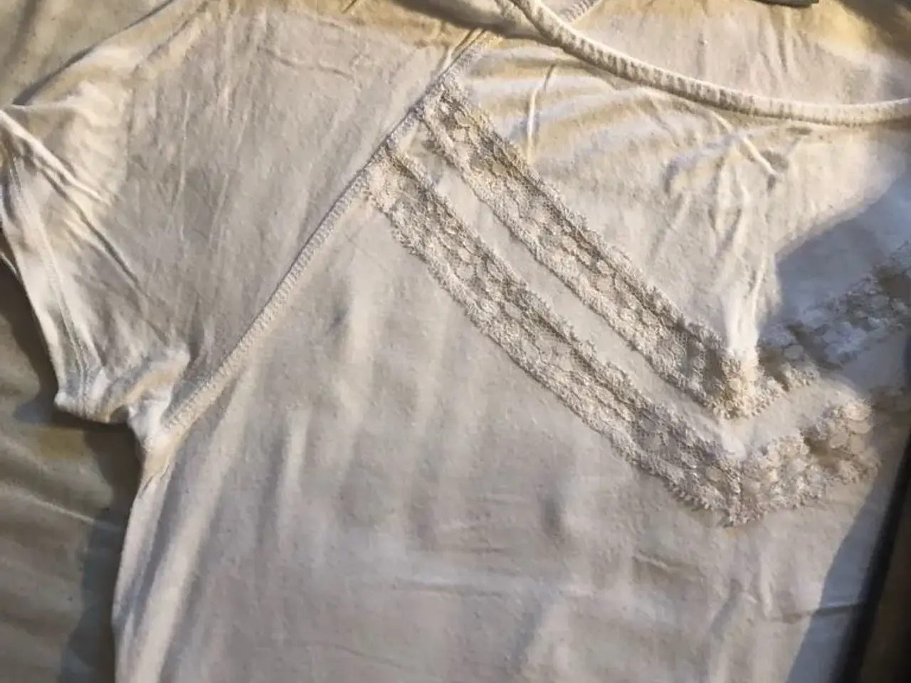 Billede 10 - Bluser og t-shirt