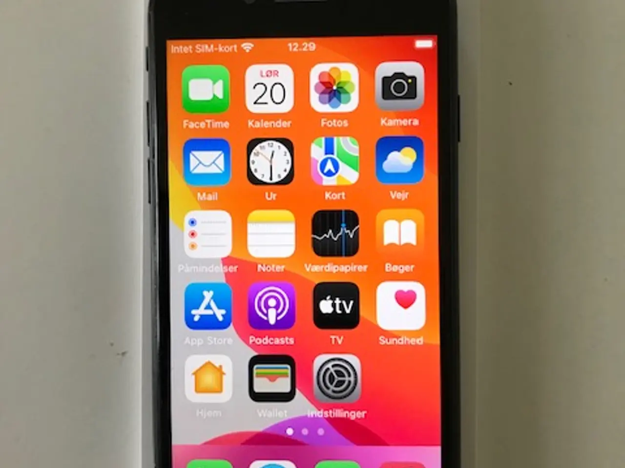 Billede 1 - Iphone 7 sort 32 GB Næsten som ny