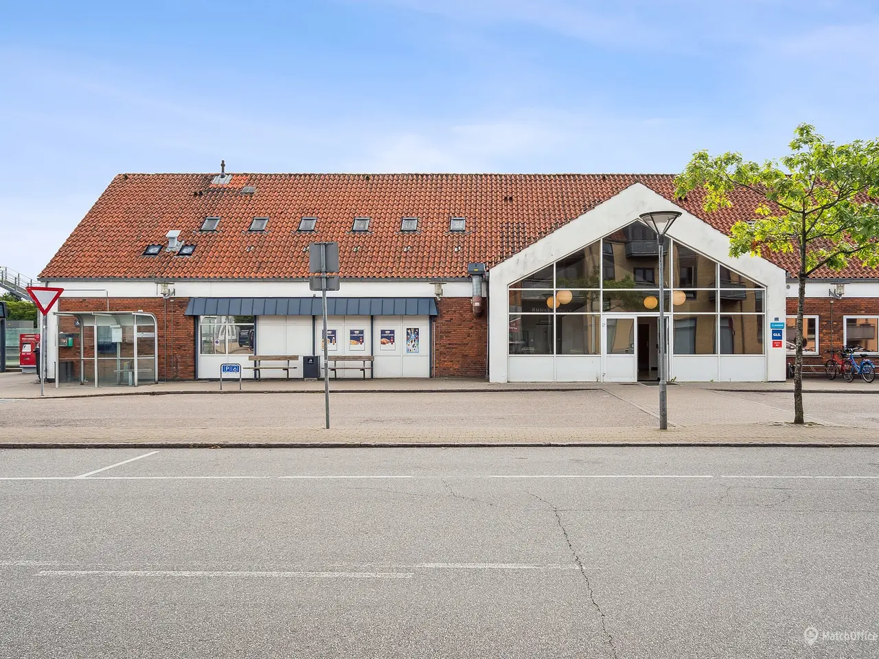 Billede 2 - Unik butiksmulighed på Tinglev Station