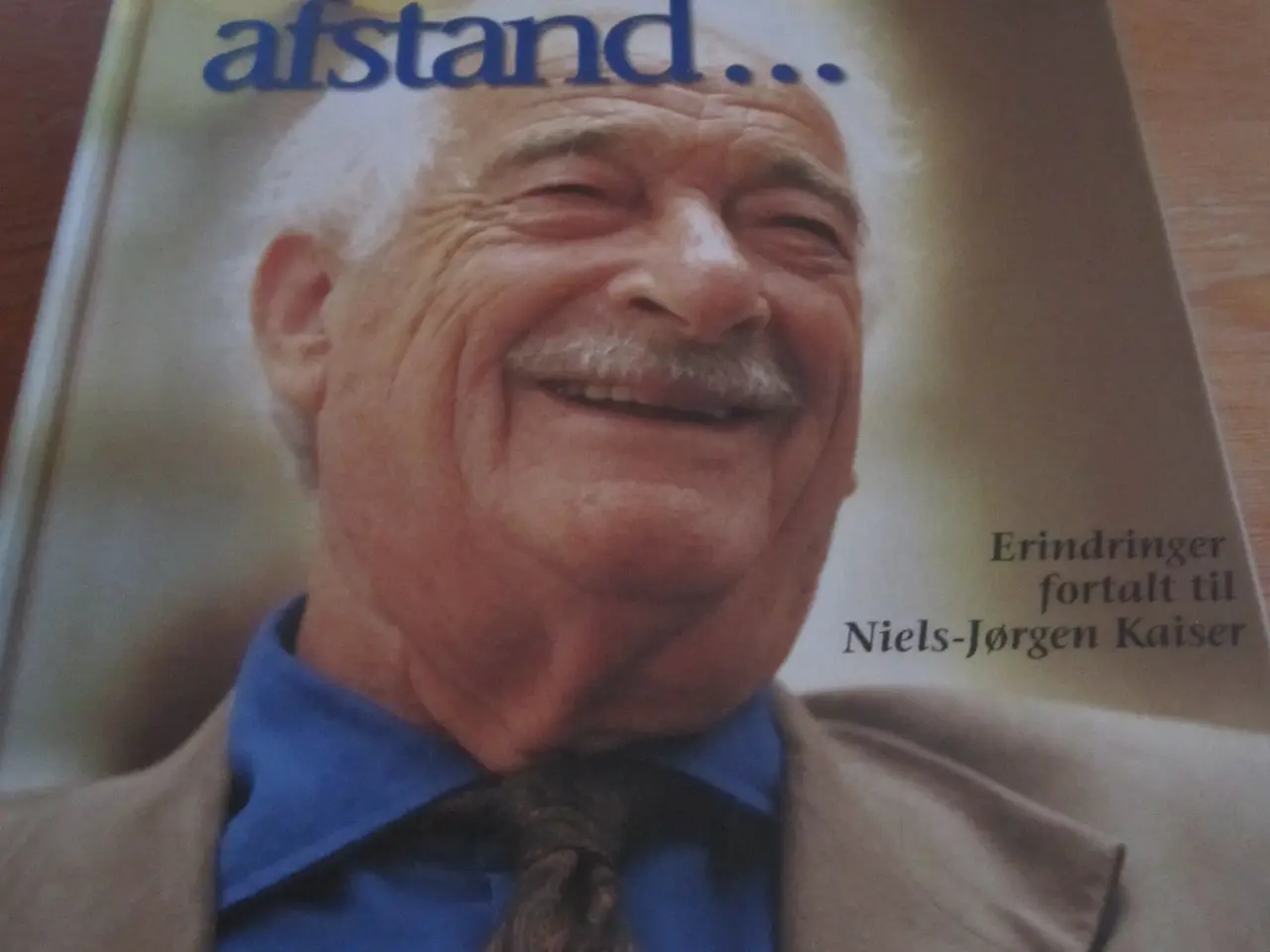 Billede 1 - VICTOR BORGE. Smilet er den korteste...