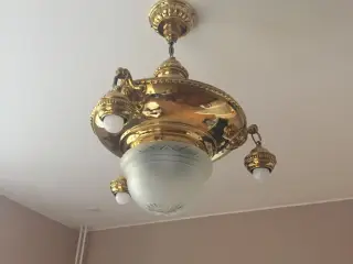 Antik Messing lampe meget flot.