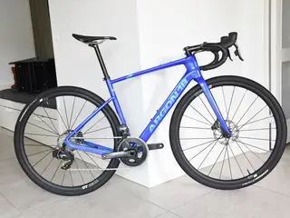 carbon gravel med elektroniske gear