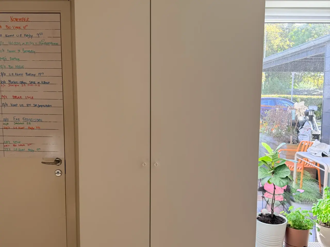 Billede 1 - Ikea skab