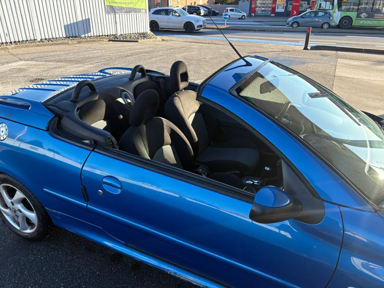 Billede 3 - Peugeot 206CC 1,6i Cabriolet Automatgear benzin
