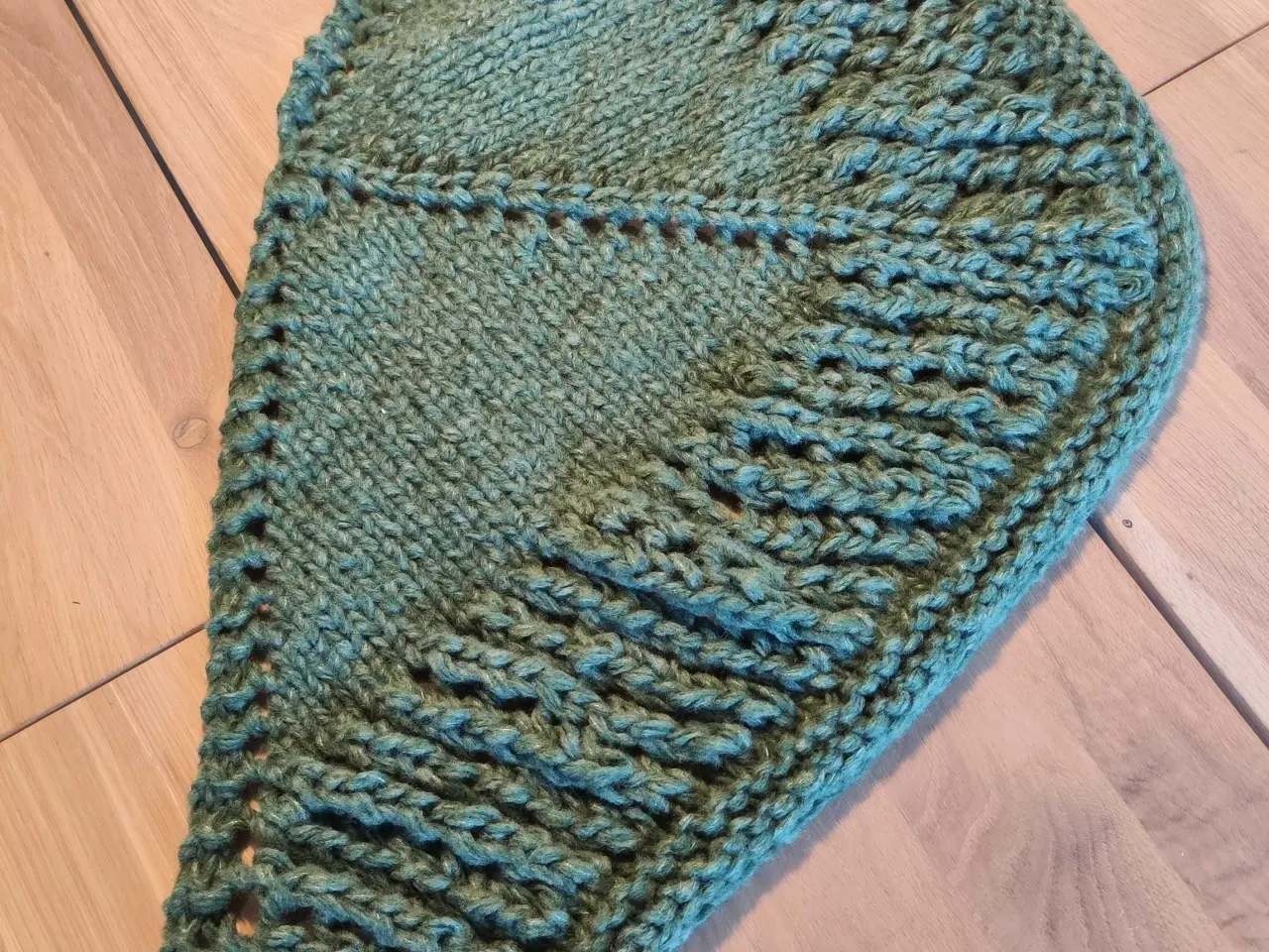 Billede 1 - Sjal/Bolero, homemade. Dropsdesign.