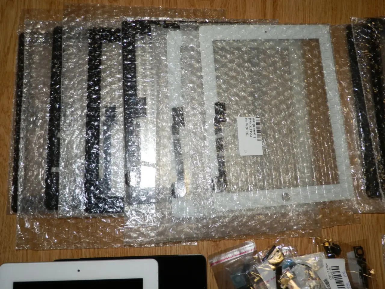 Billede 2 - Lot m. to iPad og 19 Glas Digitizer + div. dele