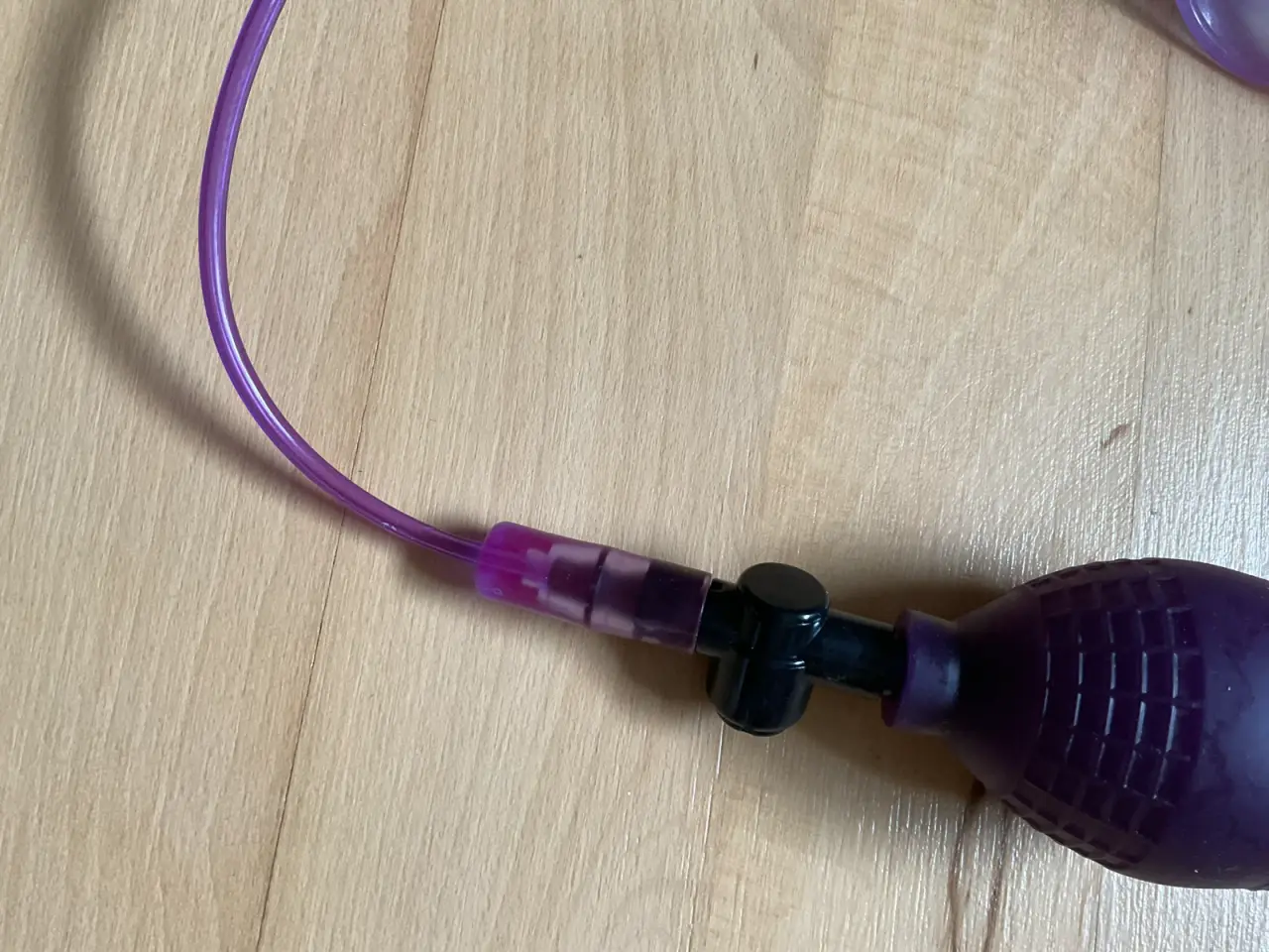 Billede 3 - Violet brystvortesuger