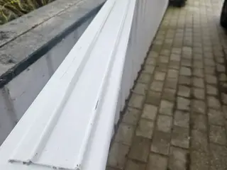 Skydelåger i sortglas