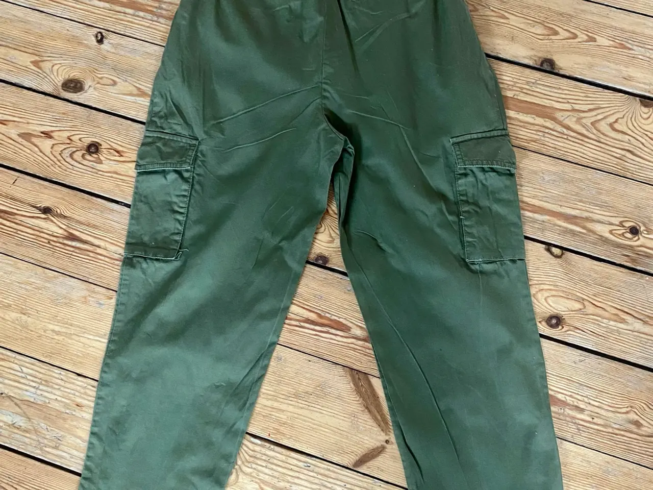 Billede 3 - Forever 21 bukser xs
