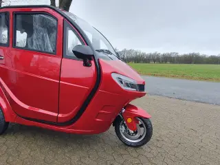 Kabinescooter 30 km 2 personer