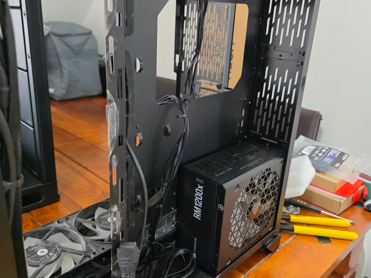 Billede 7 - Lian Li O11D XL ink. Køling og 1200w psu