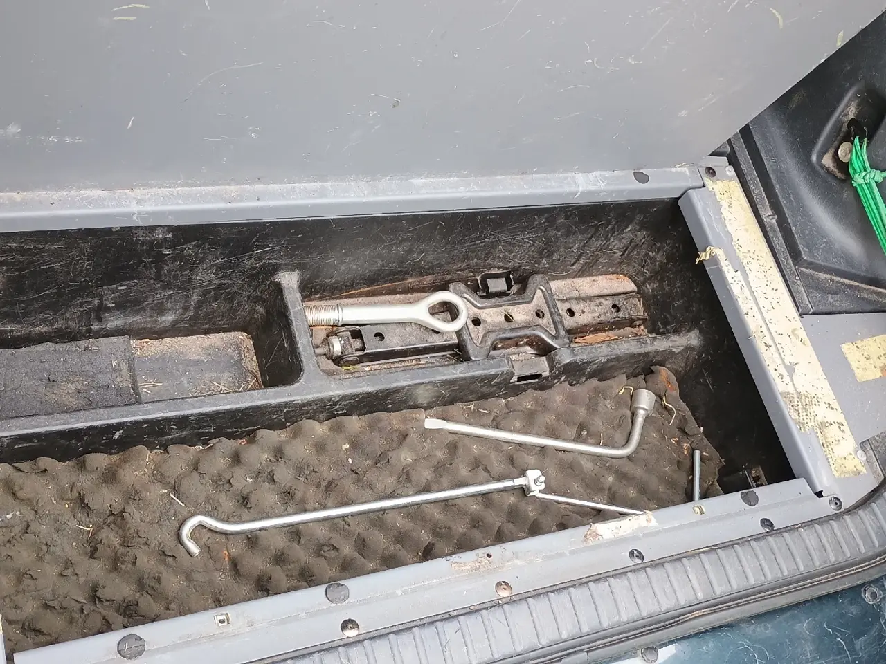 Billede 8 - Nysynet med plader Toyota rav4 4x4