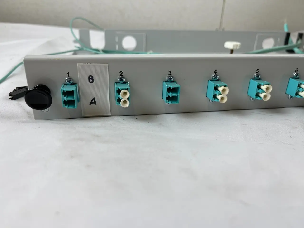 Billede 3 - 12 Port LC Duplex Fiber Optic Patch Panel Rack OM3