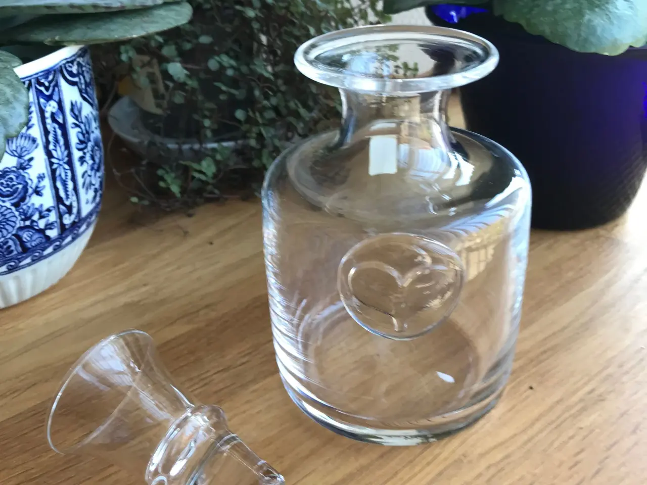 Billede 3 - Karaffel med dramglas, Snapsedoktoren, Holmegaard