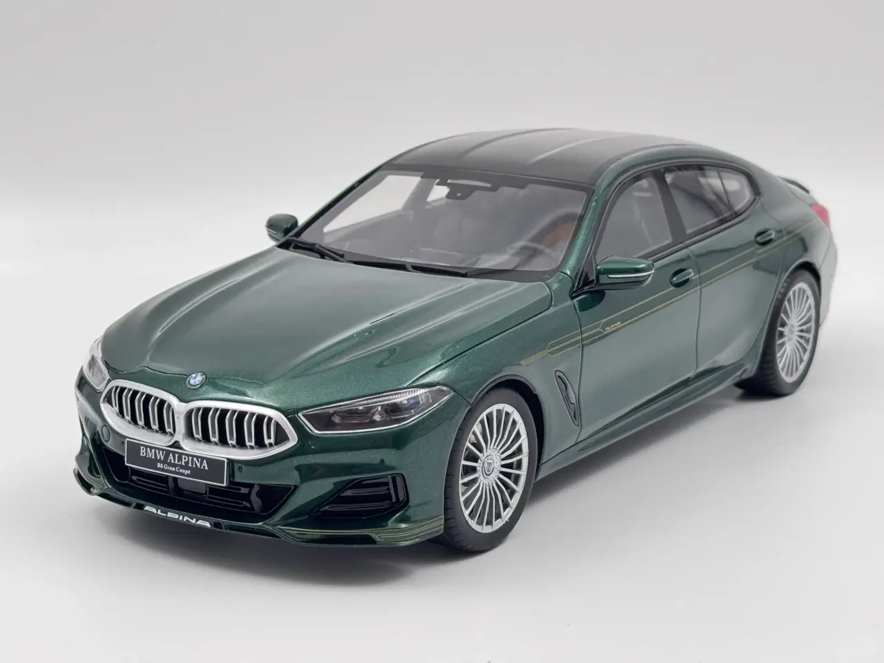 Billede 1 - 2023 BMW ALPINA B8 Gran Coupe 1:18