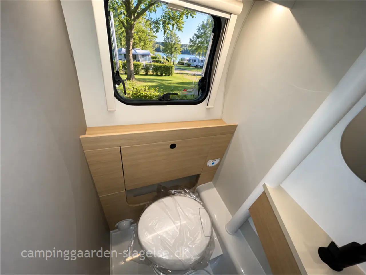 Billede 15 - 2027 - Adria Action 391 LH Classic 🏕️ LILLE VOGN – KÆMPE CAMPINGGLÆDE! 😎